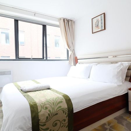 Queen Stay Apartments シェフィールド 部屋 写真